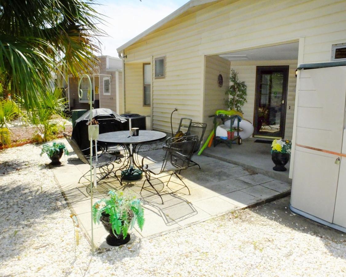 Venture Out 79 Gulf Loop Comes With Golf Cart *